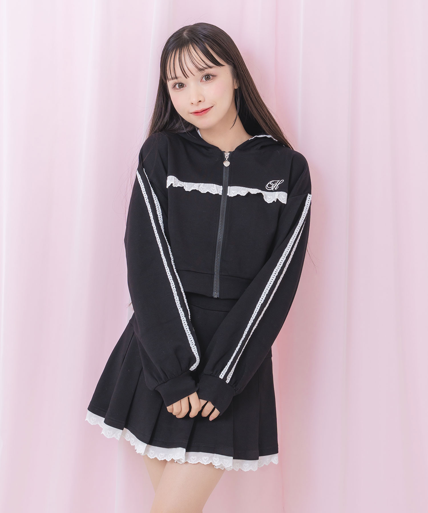 ポイントレースパーカーセットアップ – BUNNY APARTMENT