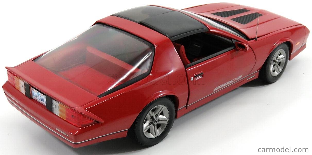 SUNSTAR 1/18 CHEVROLET CAMARO Z28 1982 サンスター シボレー カマロ