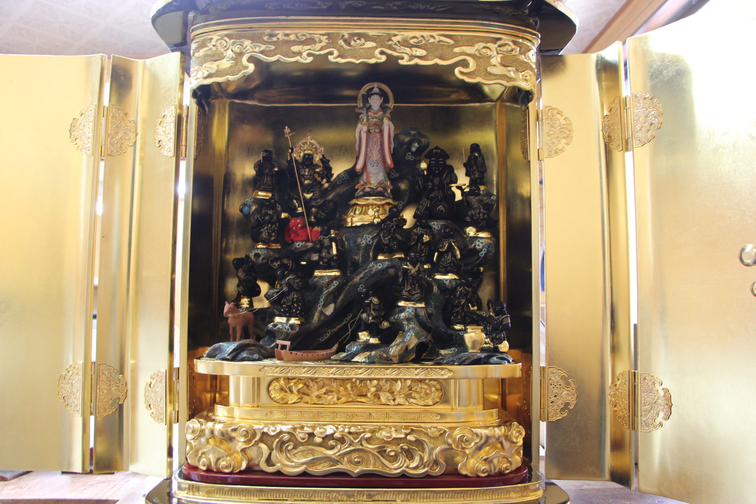 宇賀弁財天・巾広木瓜厨子 | 株式会社 タチバナ商事 ｜ 仏壇・仏具