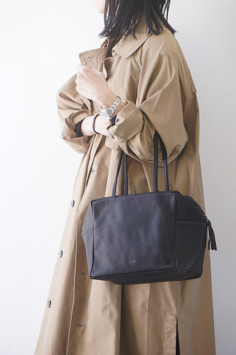 再入荷 Danser(ダンサー) カレバックL ブラック – SACHET.