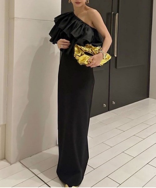 Ameri（アメリ）の「LUSTER TIERED LAYERED DRESS（ドレス）」 - WEAR