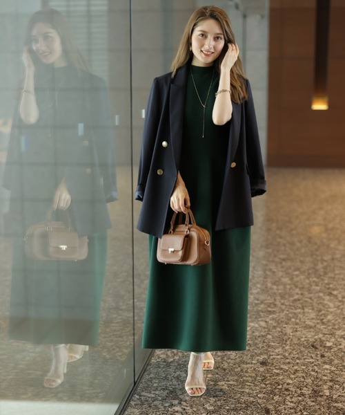 Apuweiser-riche（アプワイザーリッシェ）の「ダブルボタンジャケット