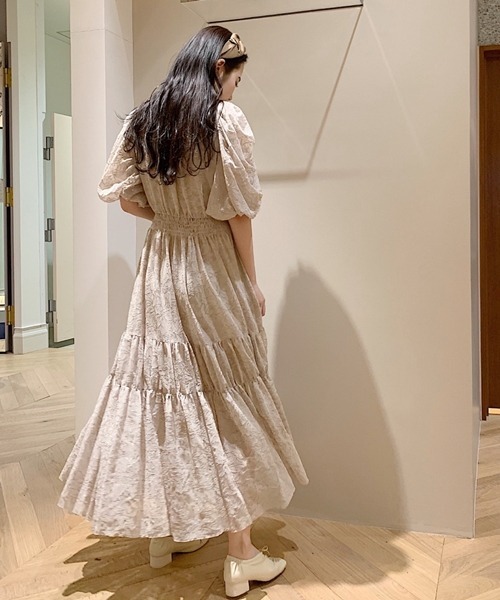 SNIDEL（スナイデル）の「エンブロイダリーチュールドレス（ドレス