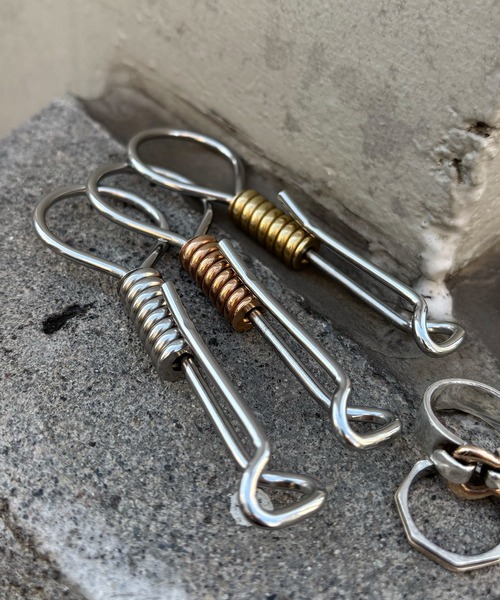 無骨に小物を彩る。首縄モチーフ キーリング/キーホルダー（キーケース