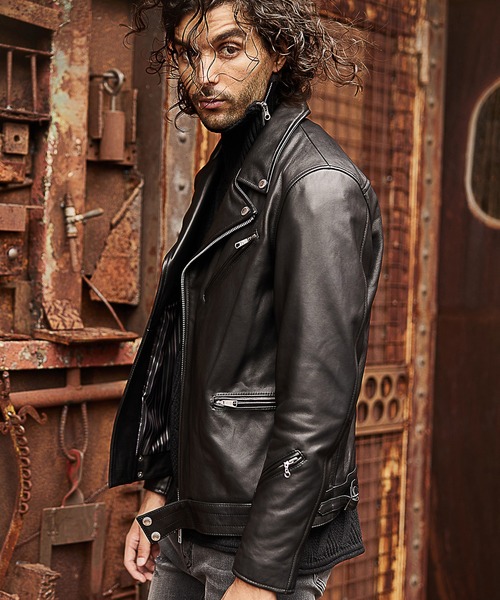 RATTLE TRAP（ラトルトラップ）の「ラムレザーダブルライダース