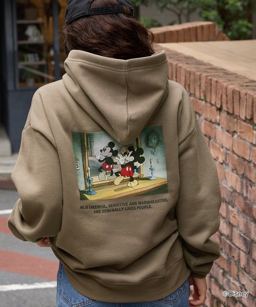 Disney】別注 ミッキーマウス オールドグラフィックバックプリント