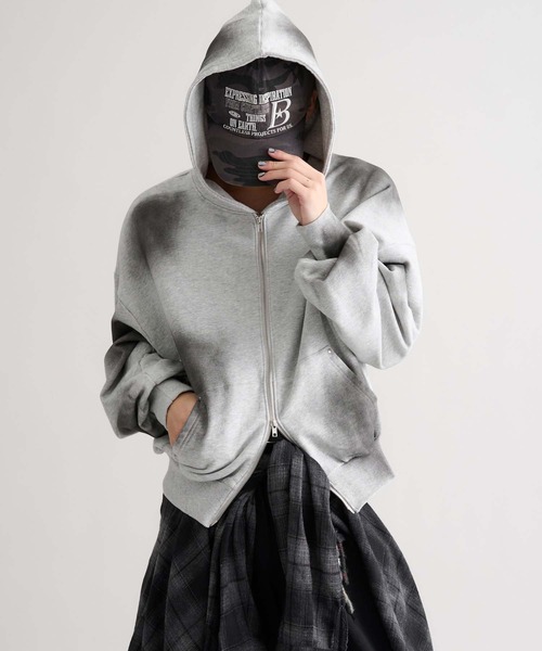 2NE1 NEW EVOLUTION in Japan ジップフーディー 2NE1 NEW EVOLUTION in