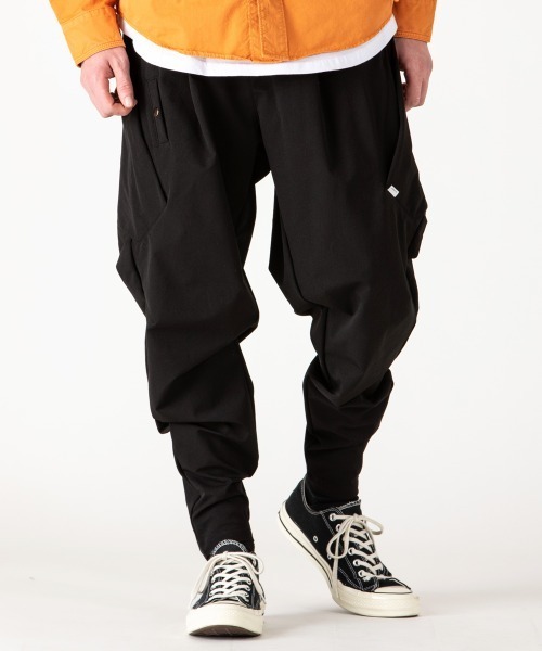 rehacer（レアセル）の「rehacer : Technical Zippers Pants