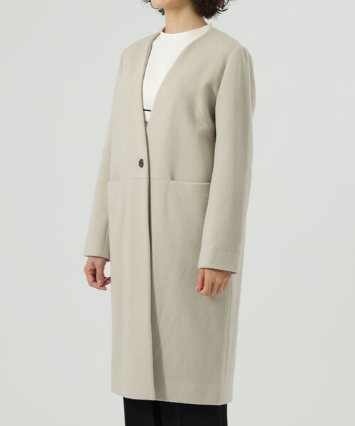 CAST:（キャストコロン）の「ノーカラーチェスターコート（チェスター