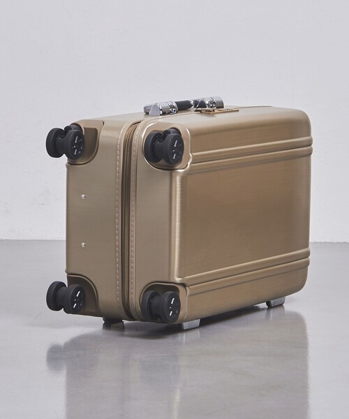 別注】＜ZERO HALLIBURTON＞ 19inc キャリーケース（スーツケース