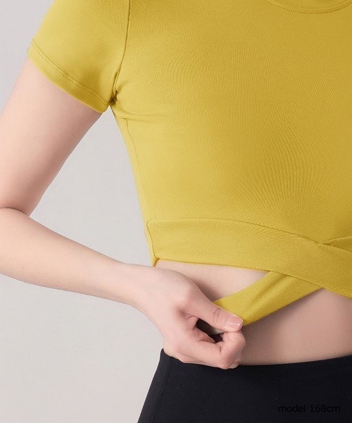 クロップド丈半袖トップ タンクトップ インナー ヨガ ジム Tシャツ（T