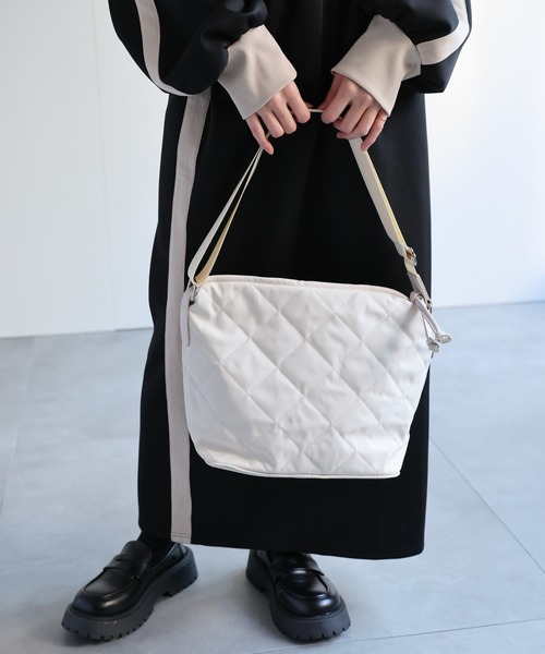 セール】【マチあり/長さ調整可能】キルティングショルダーバッグ