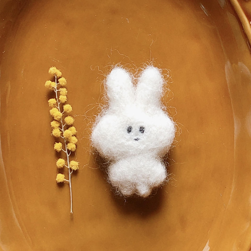 羊毛フェルト うさぎ マスコット ＊ ちいさなうさぎ ストラップ 羊毛