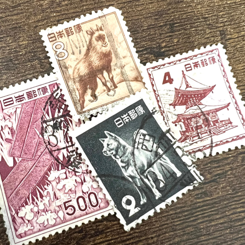 438) 使用済み切手 国内-外国 2 昭和使用済み切手 1冊 438) 使用済み