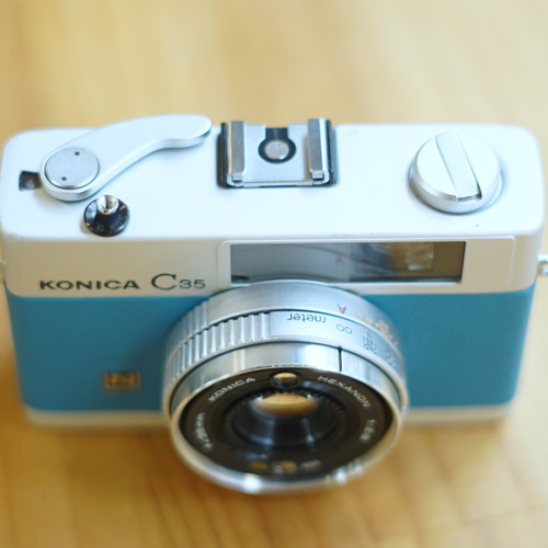 Konica C35 (E&L) (整備済み）Blue 張り替え その他雑貨 東京CAMERA