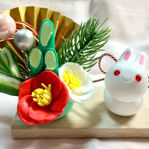 ☆椿と門松とうさぎちゃんのお正月飾り(受注生産) 樹脂粘土 置物