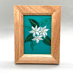 吉祥文様 松竹梅 刺繍フレーム 絹糸と金糸の日本刺繍 壁飾り