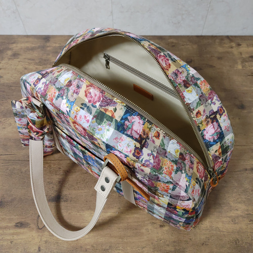 LIBERTY LONDONボストンバッグ