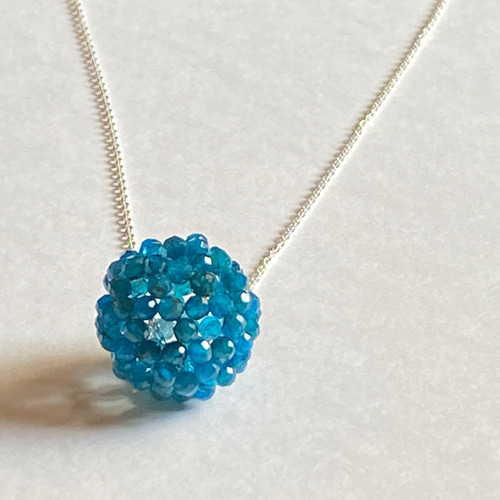 受注制作】神聖幾何学フラーレン ネックレスs925 ブルーアパタイト 面