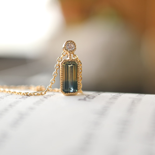 バイカラーサファイア ペンダントトップ オーダーハンドメイド バイ