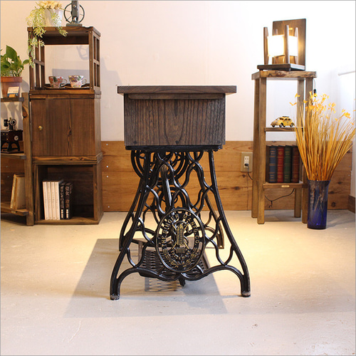 Singer社製 シンガー 工業用 アンティーク ミシン台 足踏みミシン