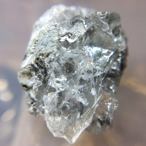 最終価格 ロシア産 フェナカイト 虹入H&E社証明書 原石 ペンダント