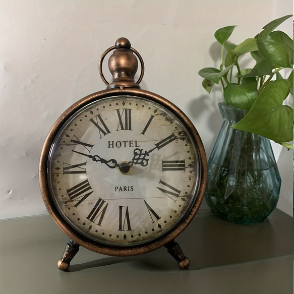 置き時計 白い時計 黒い時計 茶色の時計 ビンテージ ウェスタン