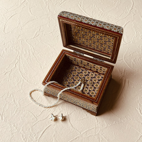ペルシャの象嵌細工（寄木細工）小箱 アクセサリー入れ 長方形 12cm