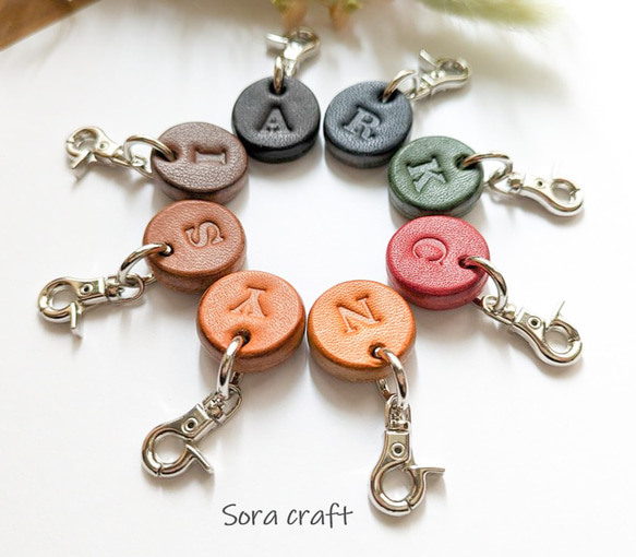 ワンピース 連載26周年記念 アクリルイニシャルキーホルダー BOX