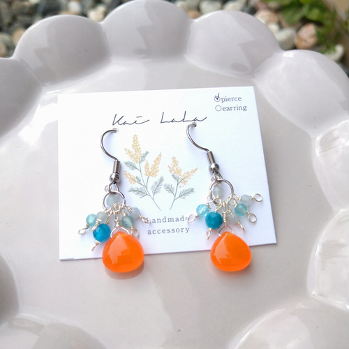 オレンジジェイドとアパタイトのピアス/イヤリング 天然石 オレンジ&青