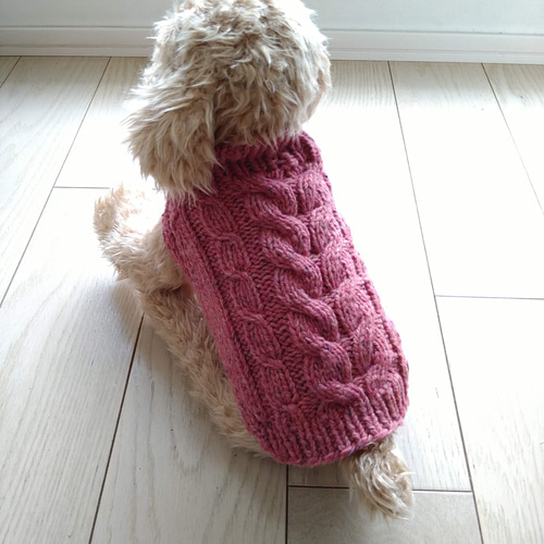 犬服 ハンドメイド セーター 手編み ローズピンク ツイード 模様編み J