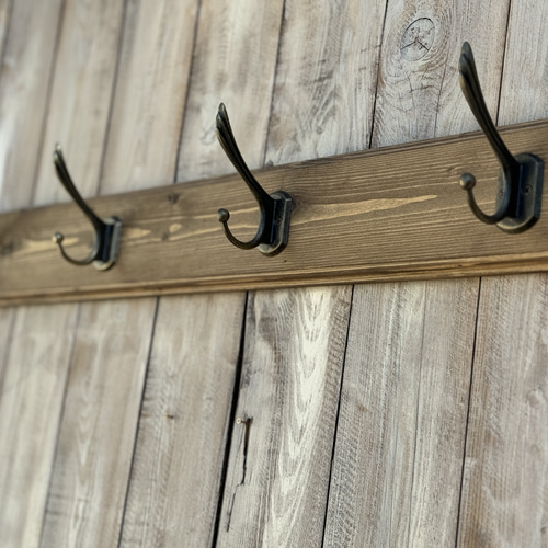 壁掛け ウォールフック 4連 羽型アンティーク調フック 木製家具 木工