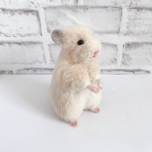 お値引き中】キンクマハムスター 羊毛フェルトマスコット 羊毛フェルト