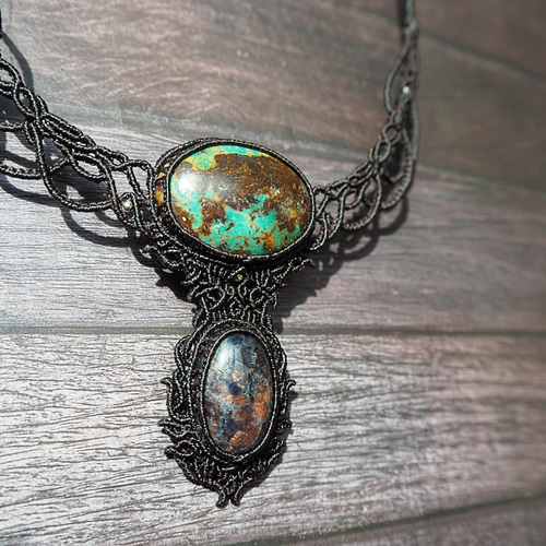 天然石 マクラメ編み ネックレス チベットターコイズ アイオライトサン