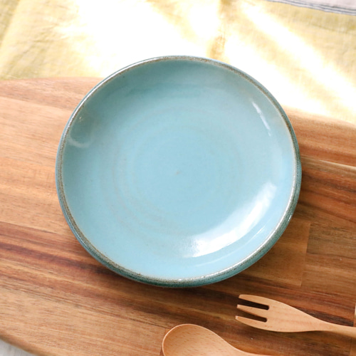 SALE】こっくり水色釉薬の中皿 縁錆 中皿 TSUCHI-HANAKI 通販 18950624