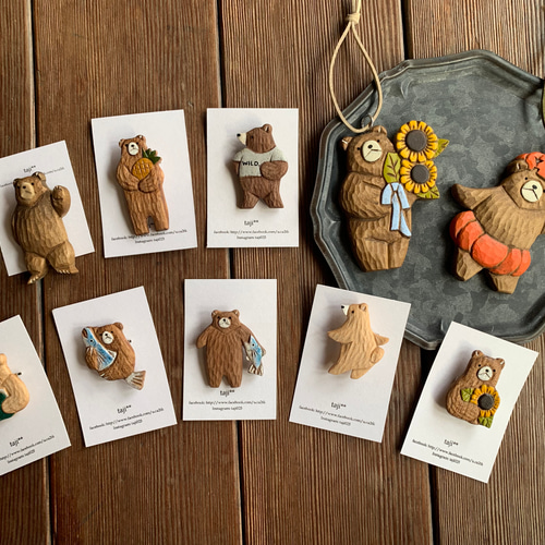 木彫り 木のブローチ シャケくま ブローチ taji** 通販 18177084