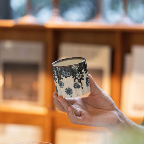 青い竹模様の陶器カップ 15個セット