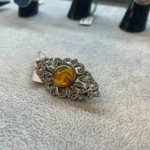 琥珀 ブローチ マーカサイト アンティーク ブローチ デザイン シルバー