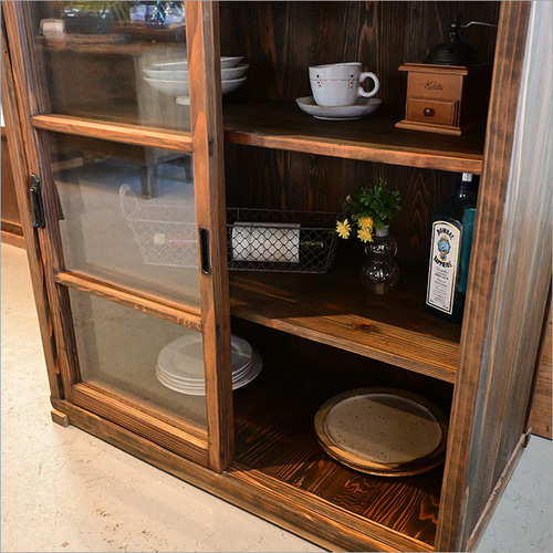 ガラスキャビネット 食器棚 飾り棚 リメイク品 カップボード 北欧