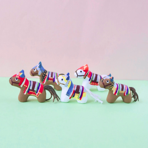 午年2026】チャグチャグ馬コの置物 その他置物 日なたの窓 通販