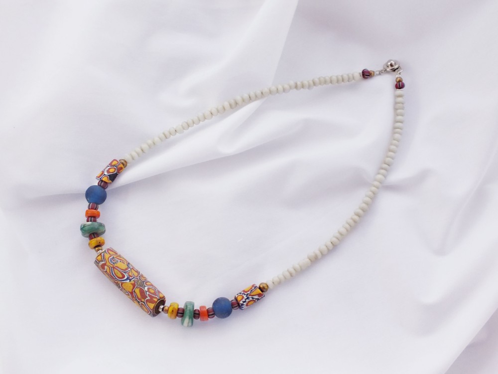 3世紀 (ジェンネ ブルーアイビーズ ネックレス) とんぼ玉 美しい