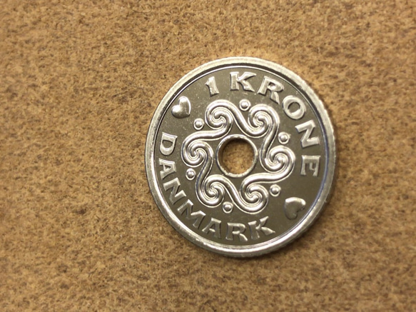1枚の価格】デンマーク 1クローネ コイン その他素材 ぺろりさん