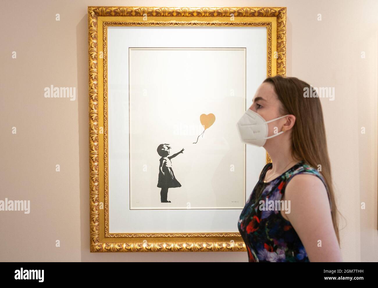 Banksy Girl with Balloon ゴールド wcp GWB-GOLD-AP-CHRISTIES-2019.png