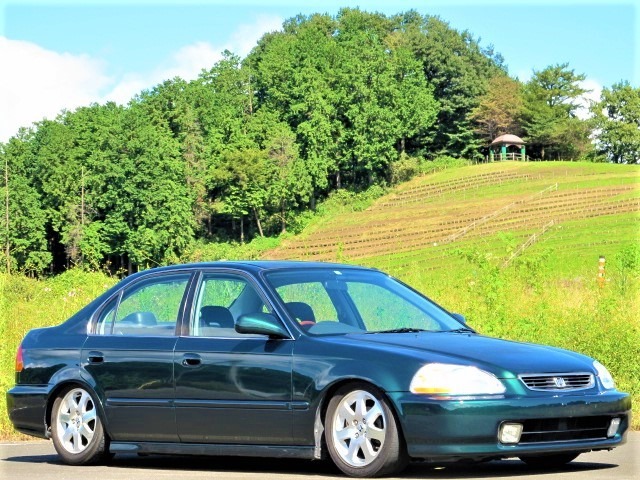 ホンダ・シビック・フェリオ Si (EK) 4ドア(ミッドナイトパープル