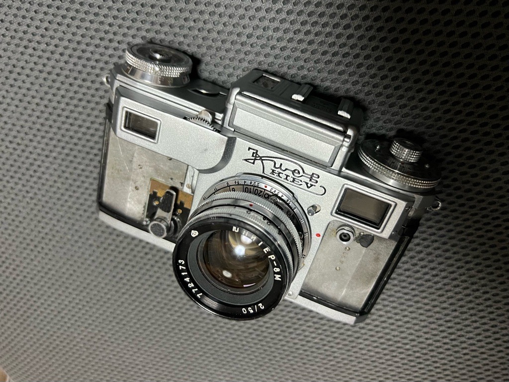 Kiev-4 + Jupier-8M 50mm F2 革ケース付き 作例あり Kiev-4 + Jupier