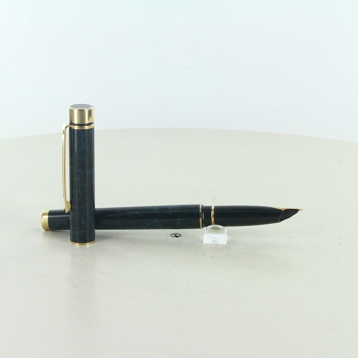 中古】(シェーファー) SHEAFFER マーブル 万年筆｜ナニワグループ