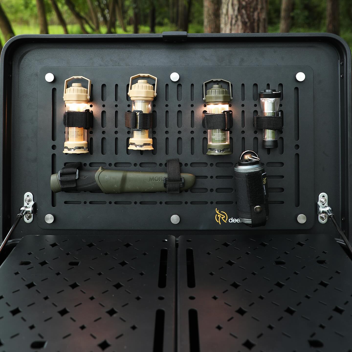 希少 カスタムDeerest アルミコンテナ ボックス X-PANDA 50L 公式