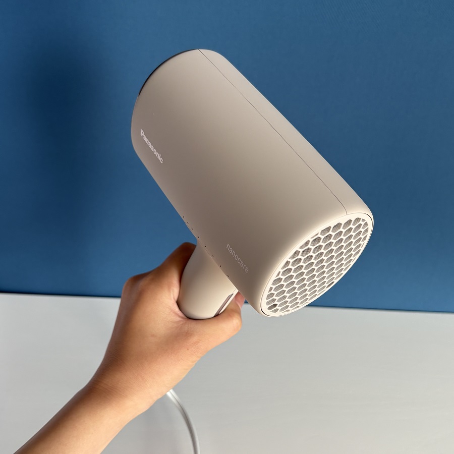 ナノケア （2025年9月新発売）パナソニック ドライヤー EH-NA0K-P