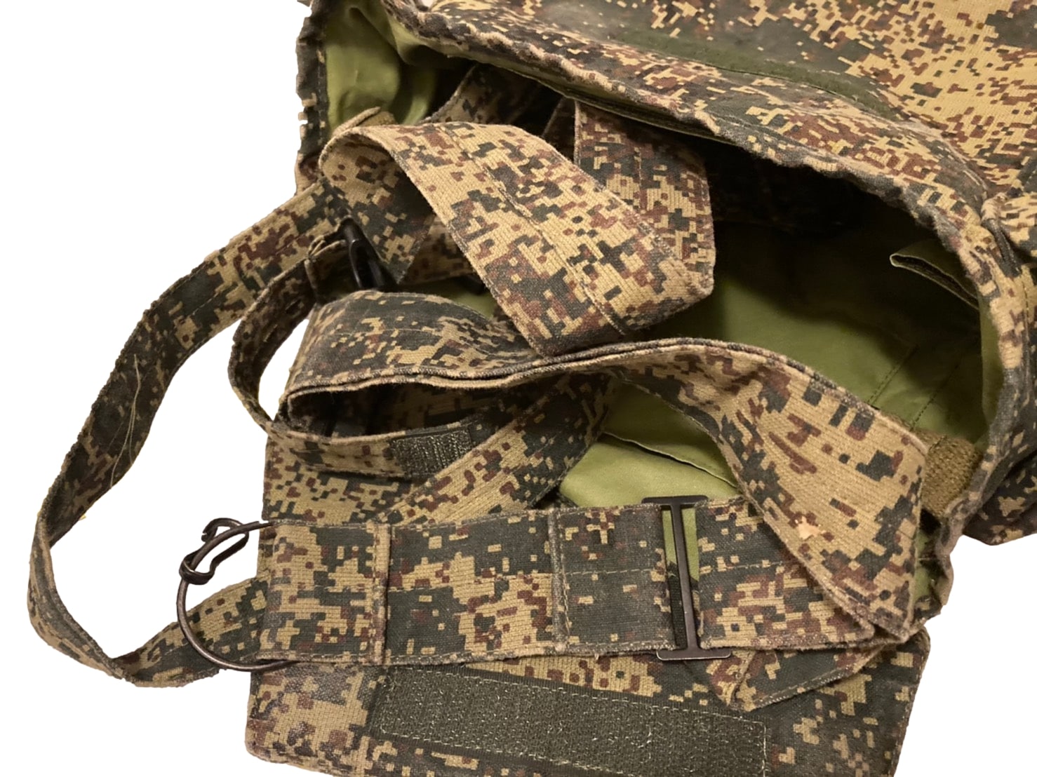 ロシア軍 実物 6sh117 第四世代 PMK-4 ガスマスクポーチ デジフロ