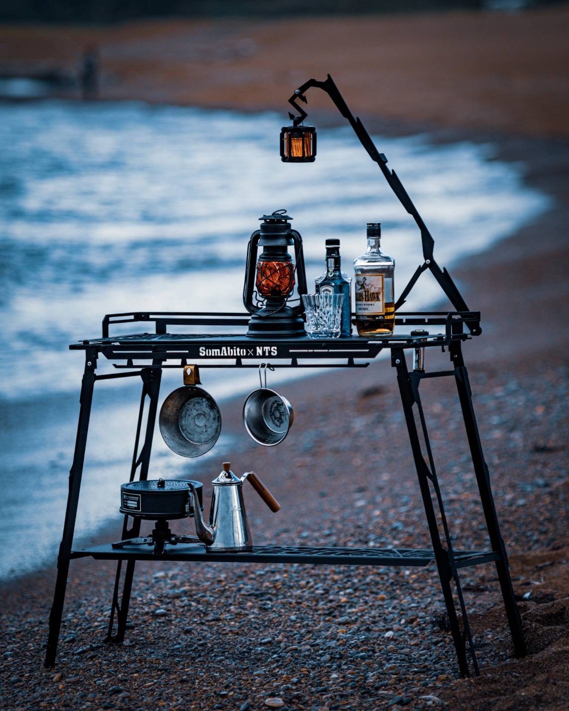 BAR COUNTER TABLE SMBT×NTF | SomAbito